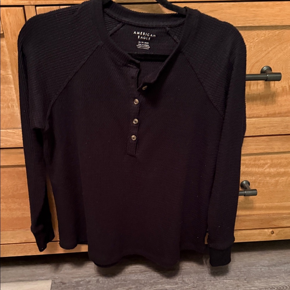 American Eagle Outfitters Women’s Dark Long Sleeve Henley